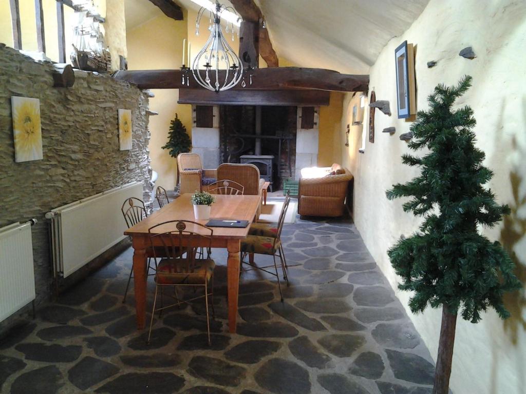 B&B Les Ecoliers Cherain Habitación foto